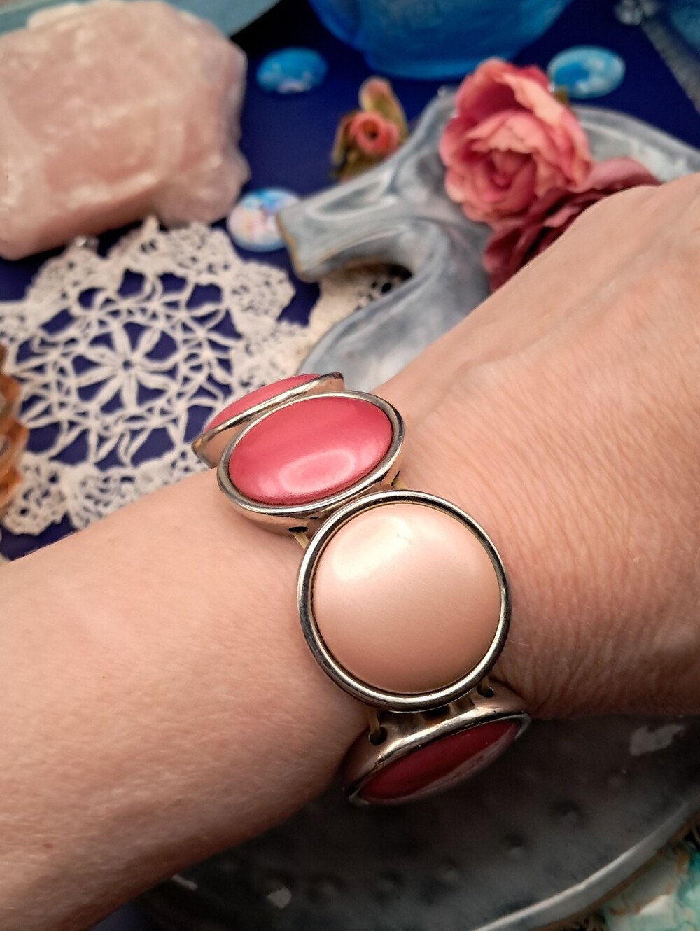 Artisan Made Shades of Pink Round Stretch Bracelet